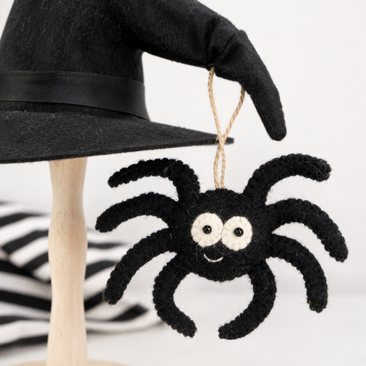 Cute Black Felt Spider Hanging Ornament – Whimsical Halloween Decoration