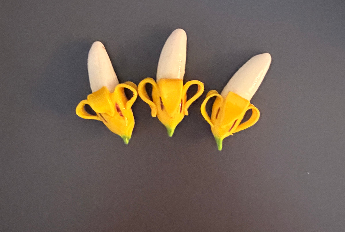 3D Realistic Plastic Banana Peel Refrigerator Magnet