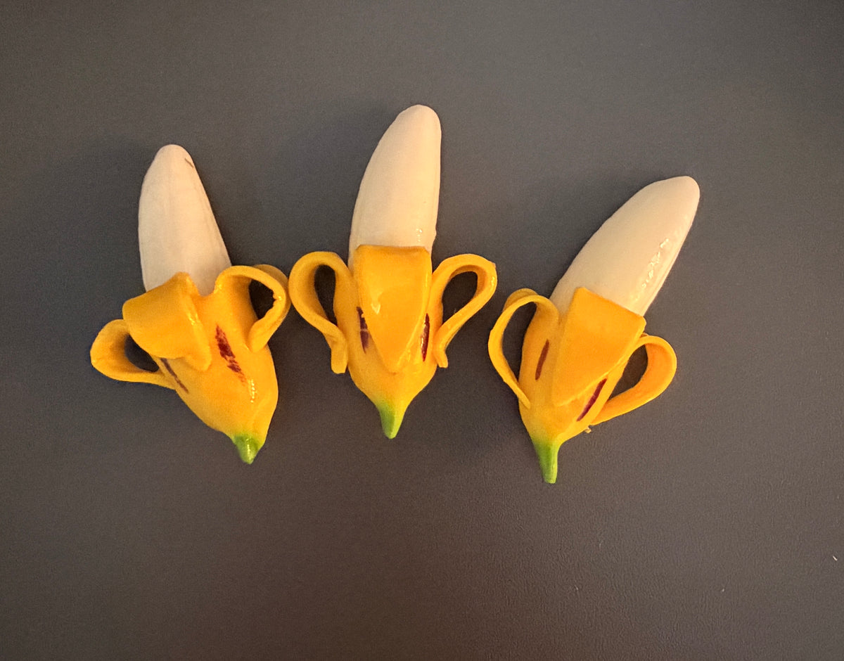 3D Realistic Plastic Banana Peel Refrigerator Magnet