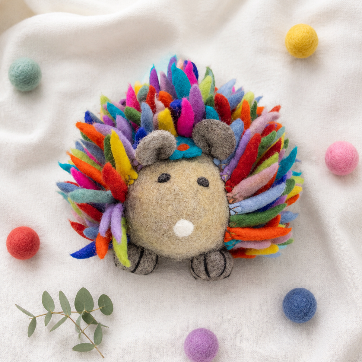 Colorful Felt Hedgehog – Handmade-Style Rainbow Woodland Decoration