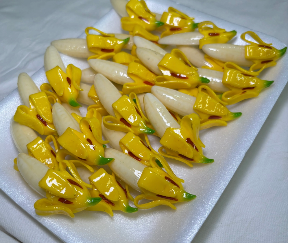 3D Realistic Plastic Banana Peel Refrigerator Magnet