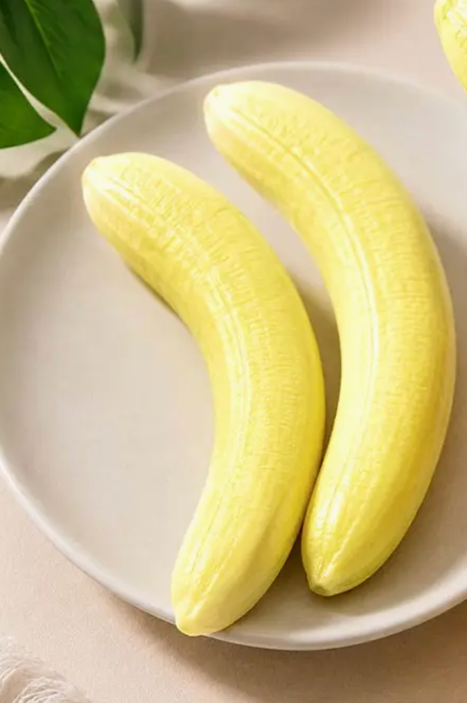Banana Squishy Sensory Toy – Slow Rise Stress Relief Squeeze Toy