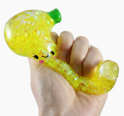 Kawaii Banana Orbeez Squishy Toy - Non-Toxic, Smiling Face, Glitter Flakes, Squeezable Sensory Toy for 4+ Years Unisex Kids, Stress Relief Desk Companion, Party Favor, Fidget Toys, Kawaii Look