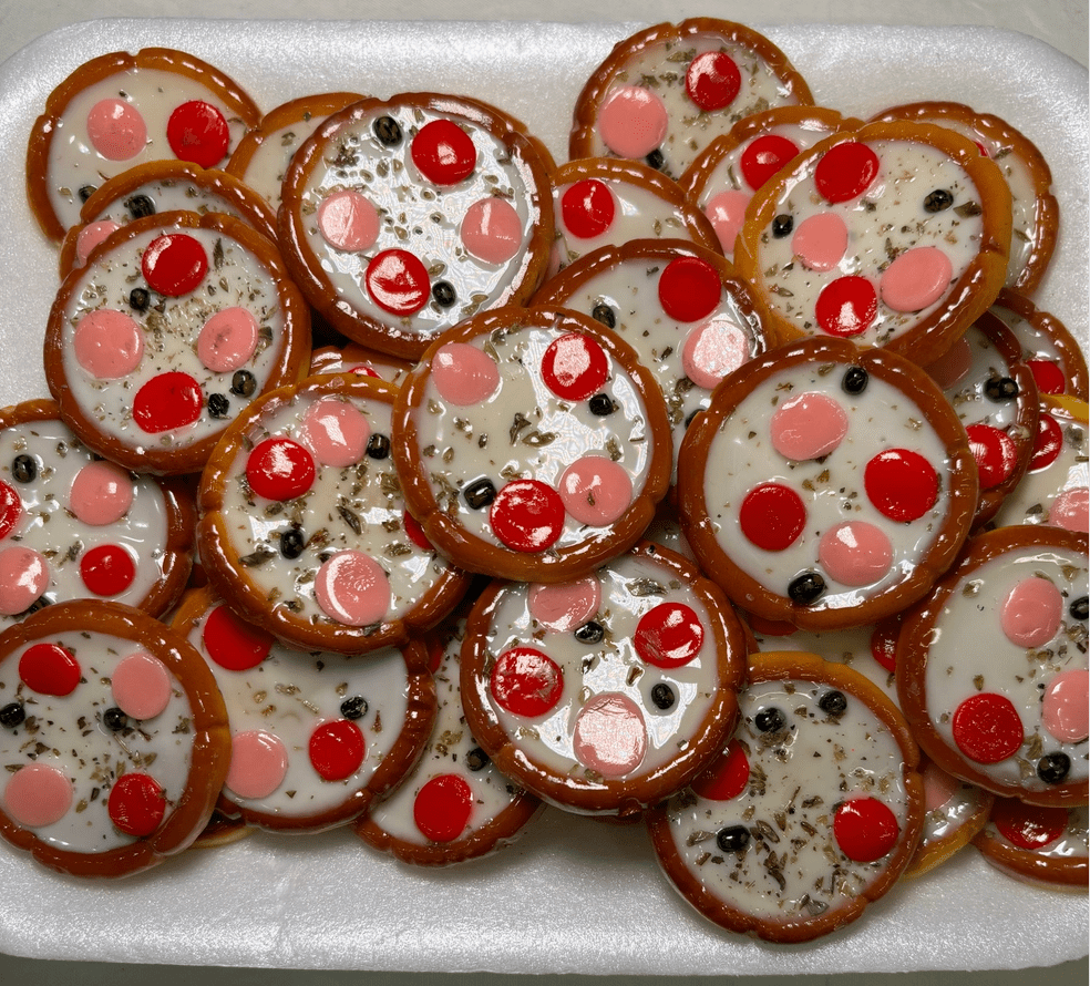 Small Pizza Magnet - Hiitzchrissy's Eclectic Fun Finds