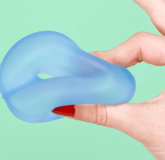 SPEKS GUMP Donut-Shaped Fidget Toy - Hiitzchrissy's Eclectic Fun Finds